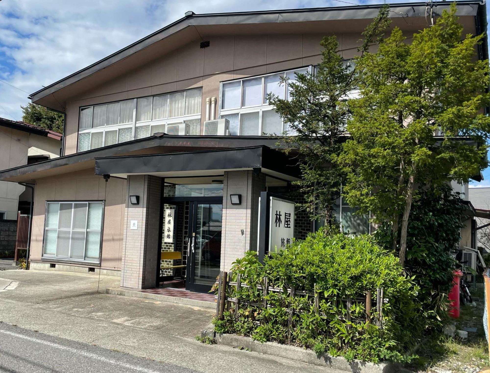 北アルプス麓のゲストハウス林屋 Omachi  Extérieur photo